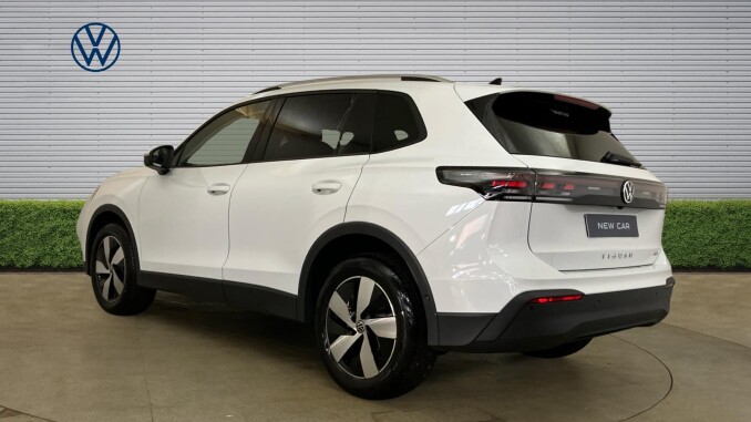 Volkswagen Tiguan 1.5 eTSI Match 5dr DSG Petrol Estate - Image 3